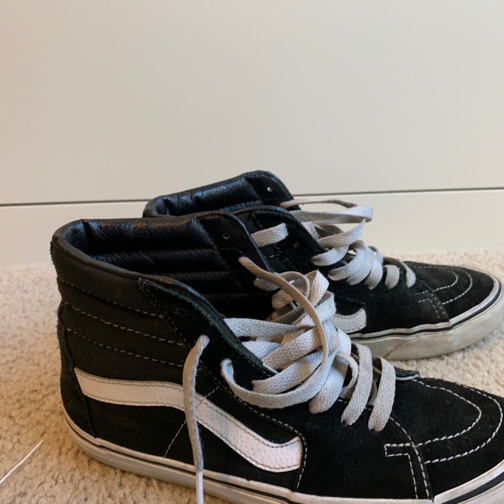 High Top Vans - Picture 4 of 7